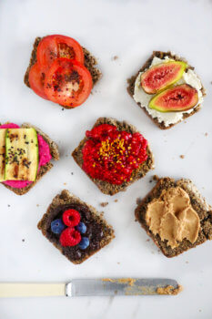 Easy Vegan Quinoa Bread