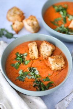 Roast Sweet Red Pepper & Tomato Soup