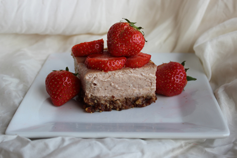 Baked Strawberry & Hazelnut Cheesecake